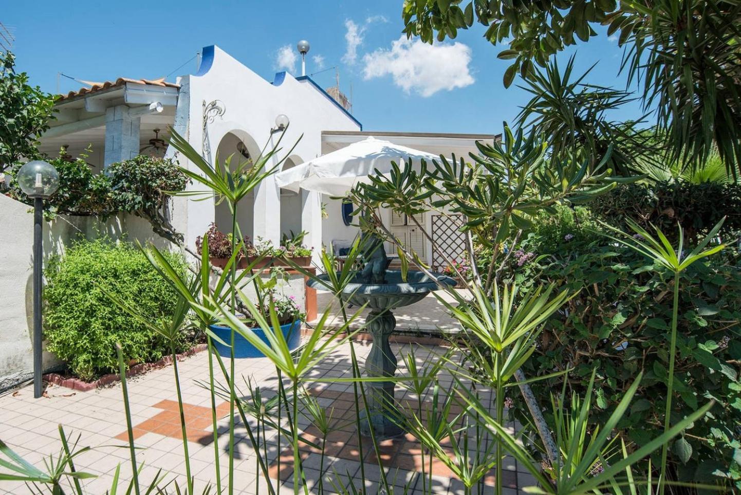 Romantic House Terrazza Vista Mare Санта-Мария-дель-Фокалло Экстерьер фото